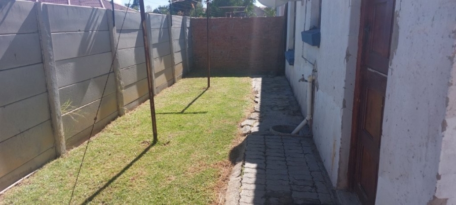 To Let 2 Bedroom Property for Rent in Naudeville Free State